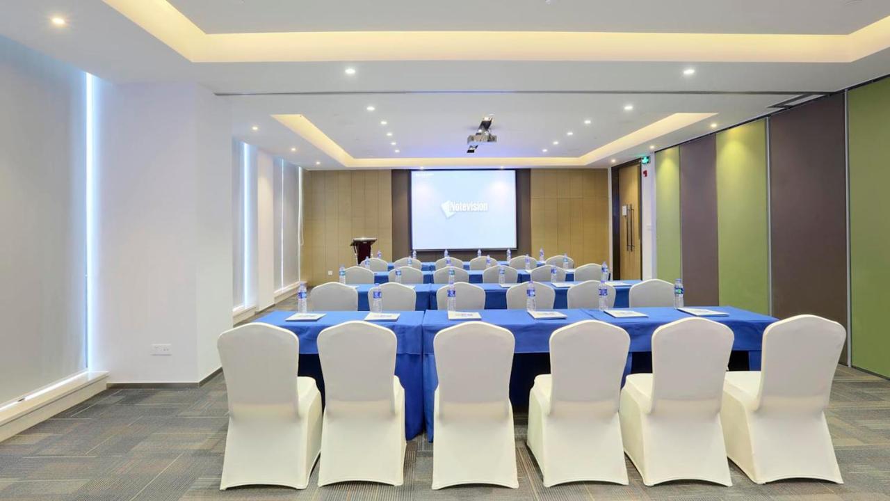 Holiday Inn Express Shanghai Gongkang By Ihg Exterior photo